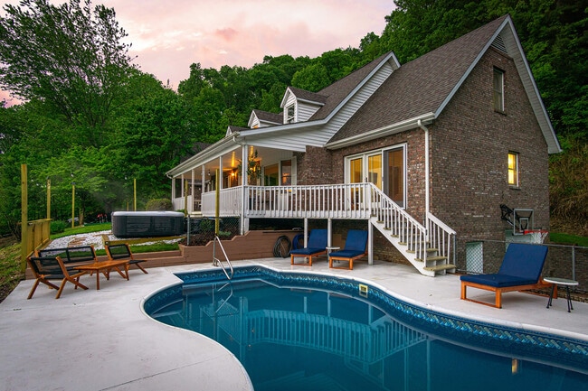 Building Photo - 54 Hyder Ln