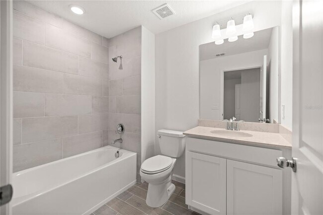 Building Photo - 3483 SE 37th Ct