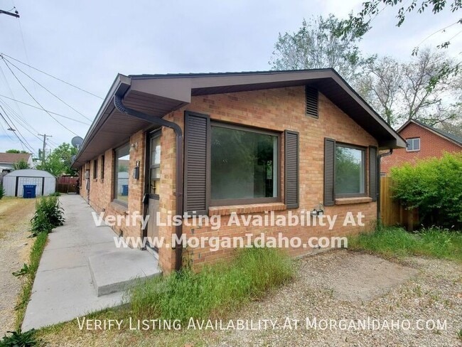 Primary Photo - 5613 Bond St