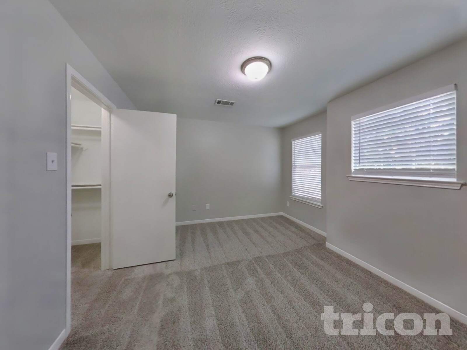 Building Photo - 6726 Misty Dale Dr