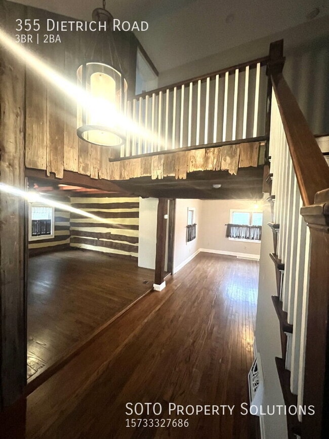 Building Photo - 355 Dietrich Rd