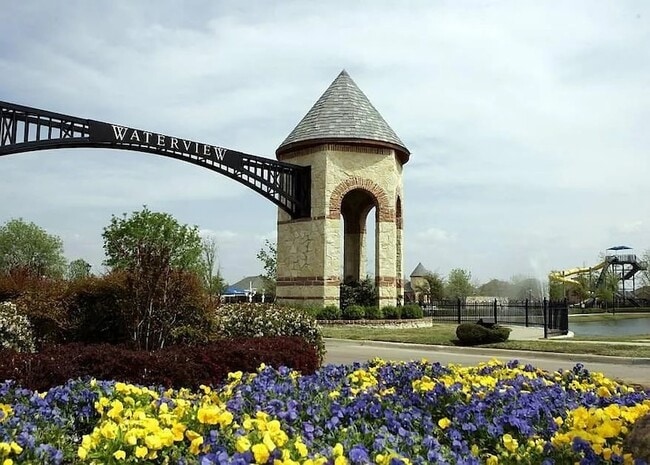 Building Photo - 10118 St Georges Dr