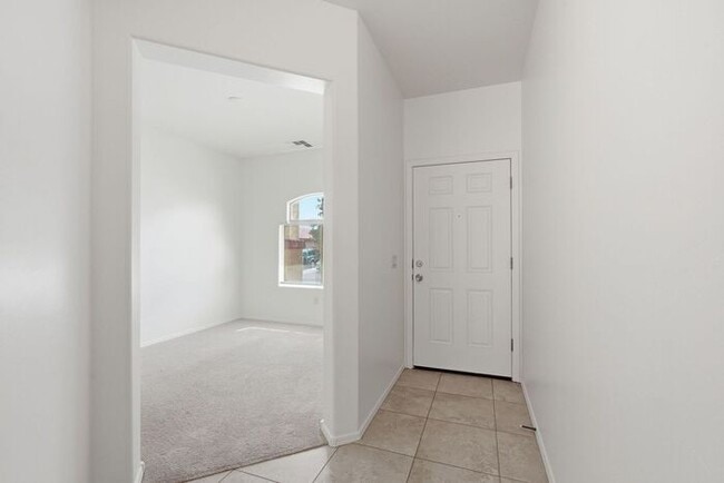 Building Photo - 6658 S Stone Fly Dr