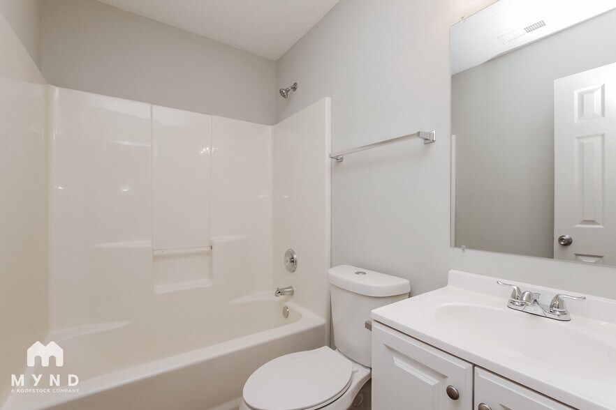 Building Photo - 1020 Alston Hill Dr