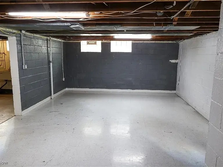 basement rec room - 2205 Keystone Rd