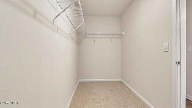 Building Photo - 120 Ryder Ln