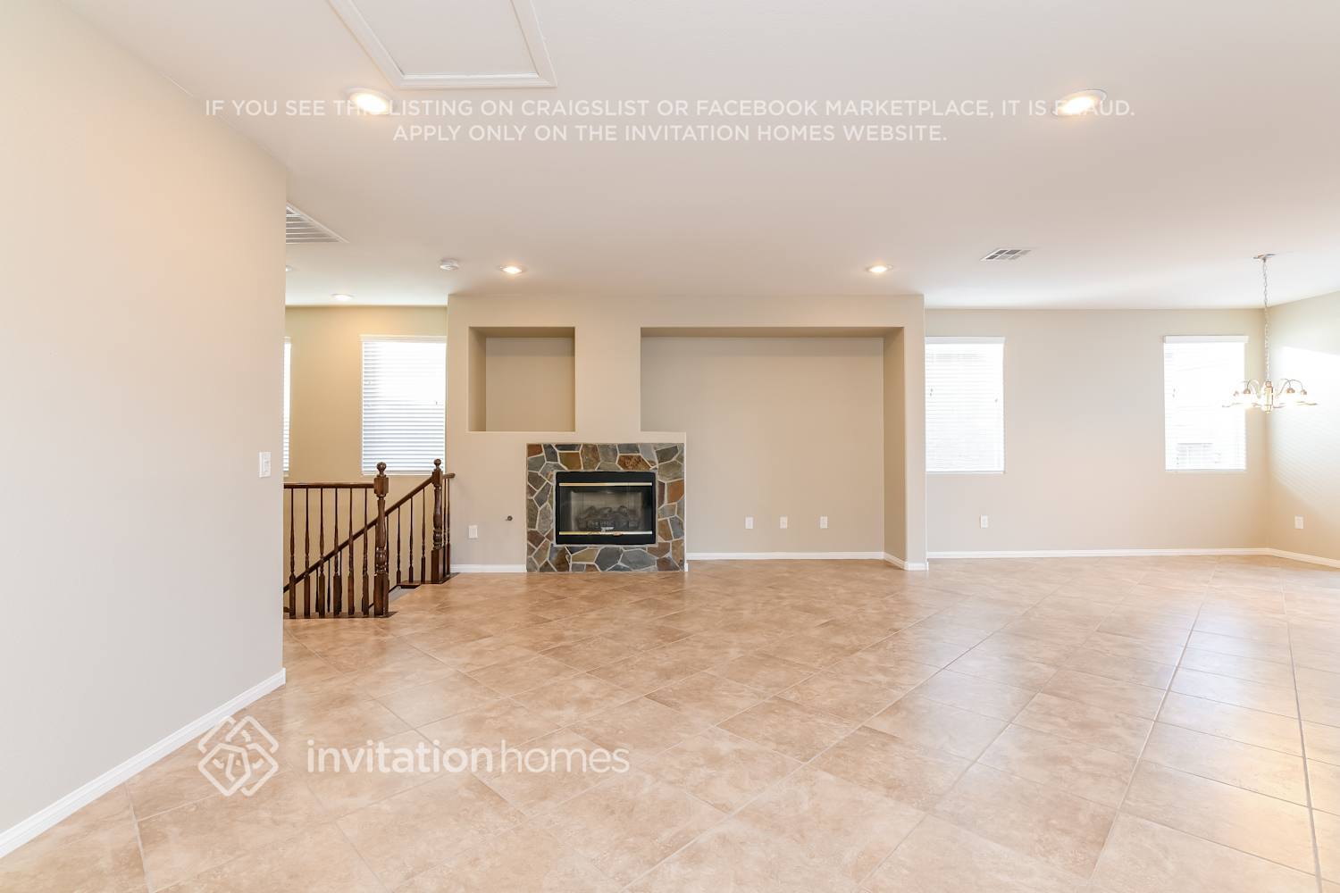 Building Photo - 10018 Pelham Park Ave