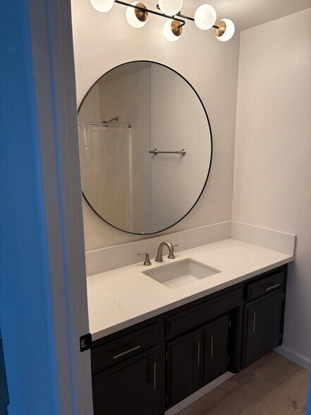 On suite bath - 5700 Olmeda Ave