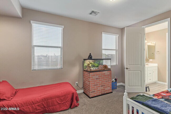 Building Photo - 4652 Cabrio Ter