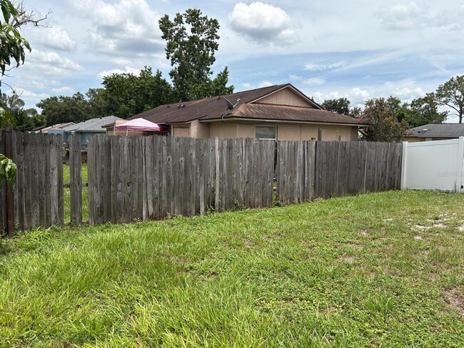 Building Photo - 12313 Eastcove Dr