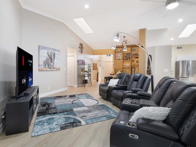 Building Photo - 9734 Harbour Lake Cir