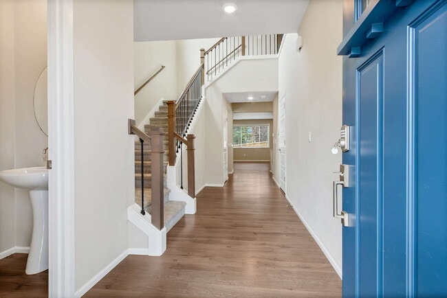 Building Photo - Extravagant Home for Rent - Heart of Covington