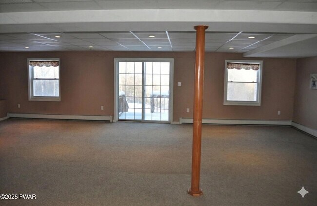 Building Photo - 56 Sterling Rd