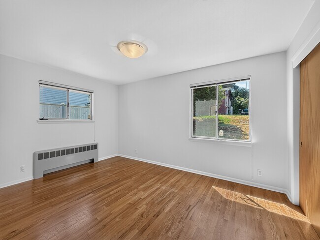 Building Photo - 3535 S 126th St