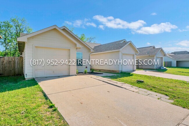 Building Photo - 1508 Pine Ln