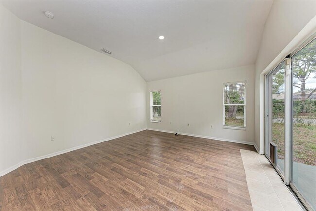 Building Photo - 3219 58th Terrace E