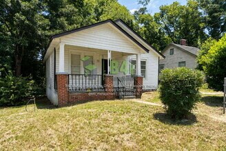 Building Photo - 560 Radcliff Ave