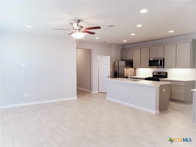 Building Photo - 2900 Birch Pk Path