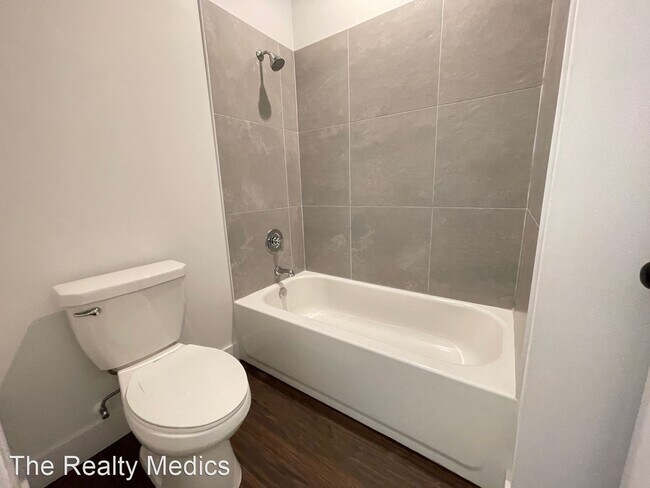 Building Photo - 4 br, 2 bath House - 1383 Gimlet St NW