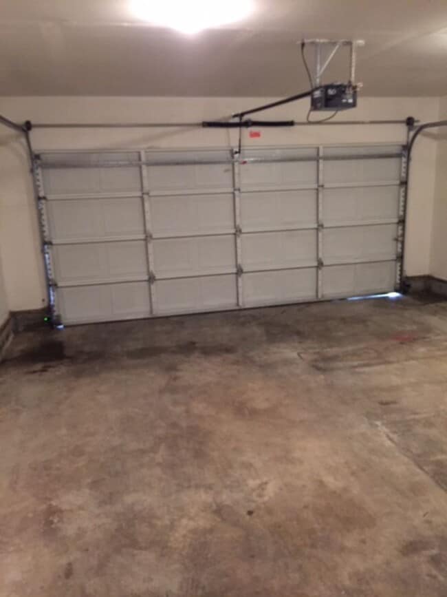 Building Photo - STATUS: AVAILABLE  | R142C | $1995