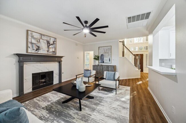 Building Photo - 2350 Seamist Cir