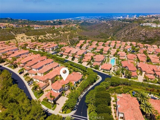 Building Photo - 1 Stone Pine Dr