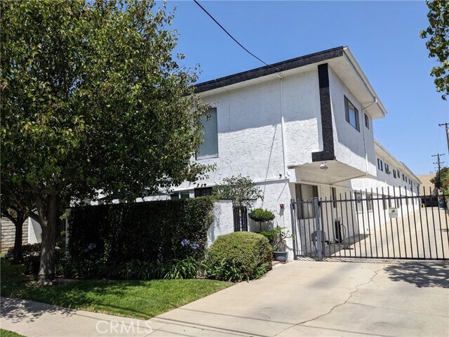 Building Photo - 2758 Orange Ave