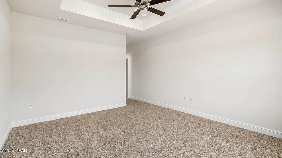 Building Photo - 4865 Sandhill Wy