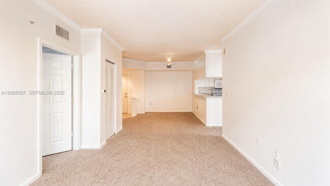 Building Photo - 17150 N Bay Rd