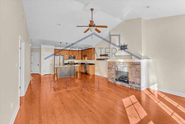 Building Photo - 810 Klondike Way