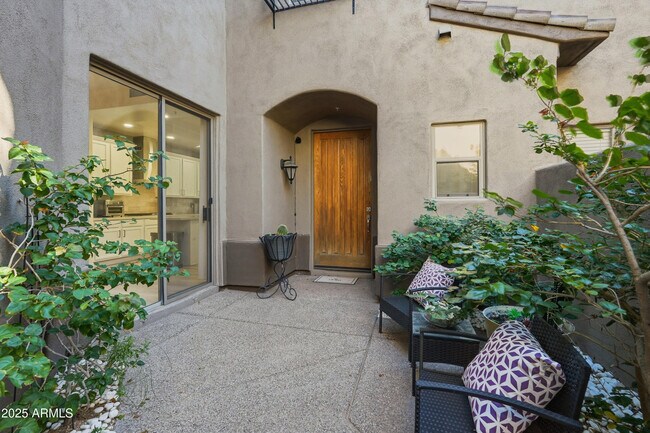 Building Photo - 20802 N Grayhawk Dr