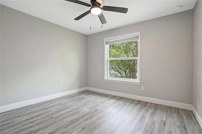 Building Photo - 4274 Pinebark Ave