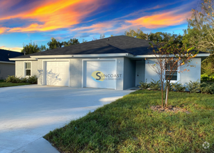 Building Photo - Gorgeous 3BR/2BA Duplex for Rent!