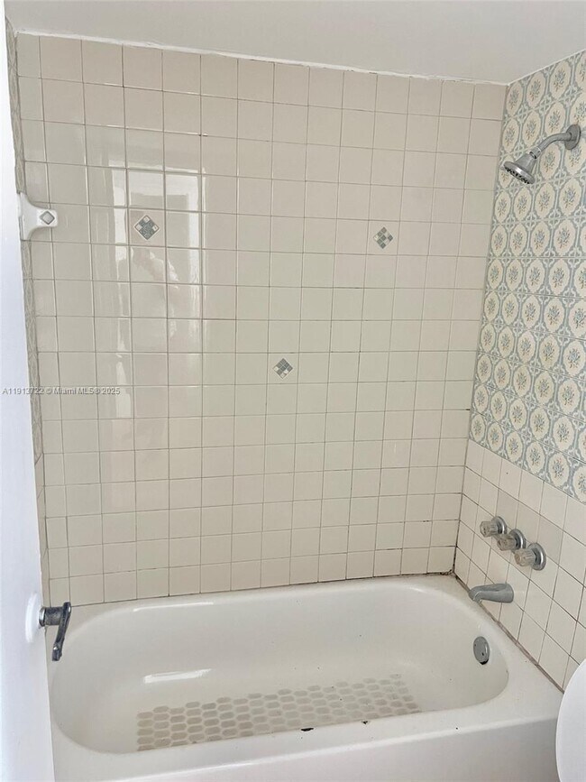 Building Photo - 1752 NW 55th Ave