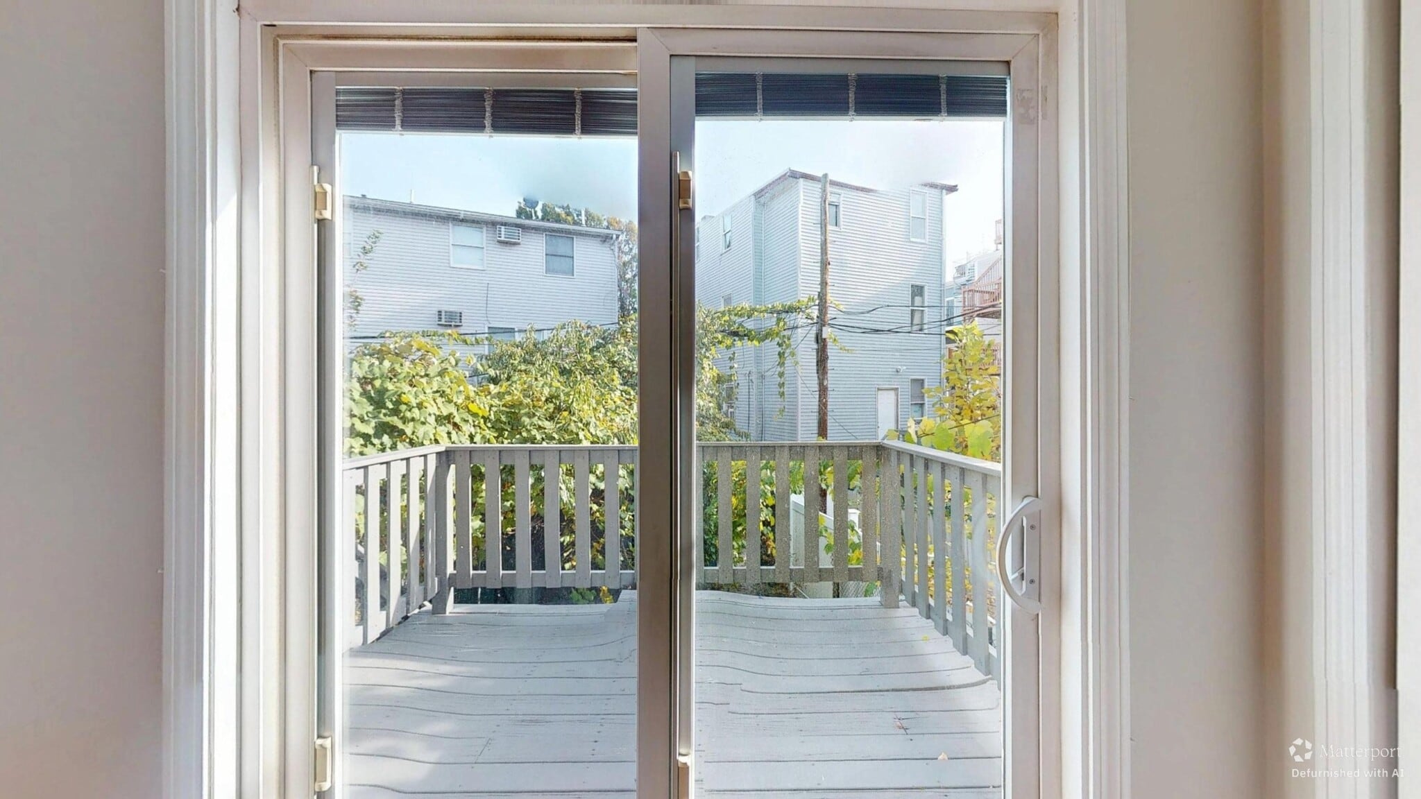 Building Photo - 161 Bennington St