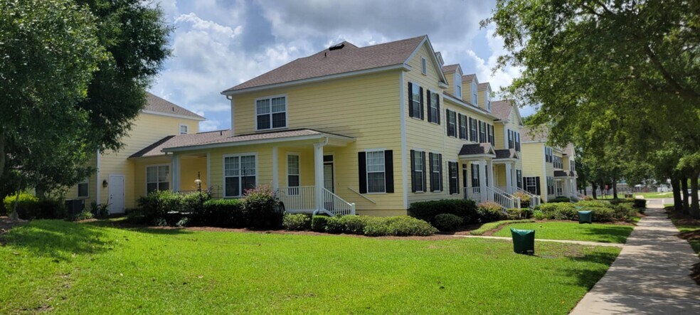 4287 Four Oaks Blvd 4287 Four - 4287 Four Oaks Blvd Tallahassee Fl Primary Photo 