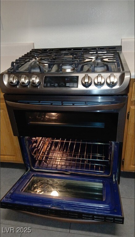 Building Photo - 8555 W Russell Rd