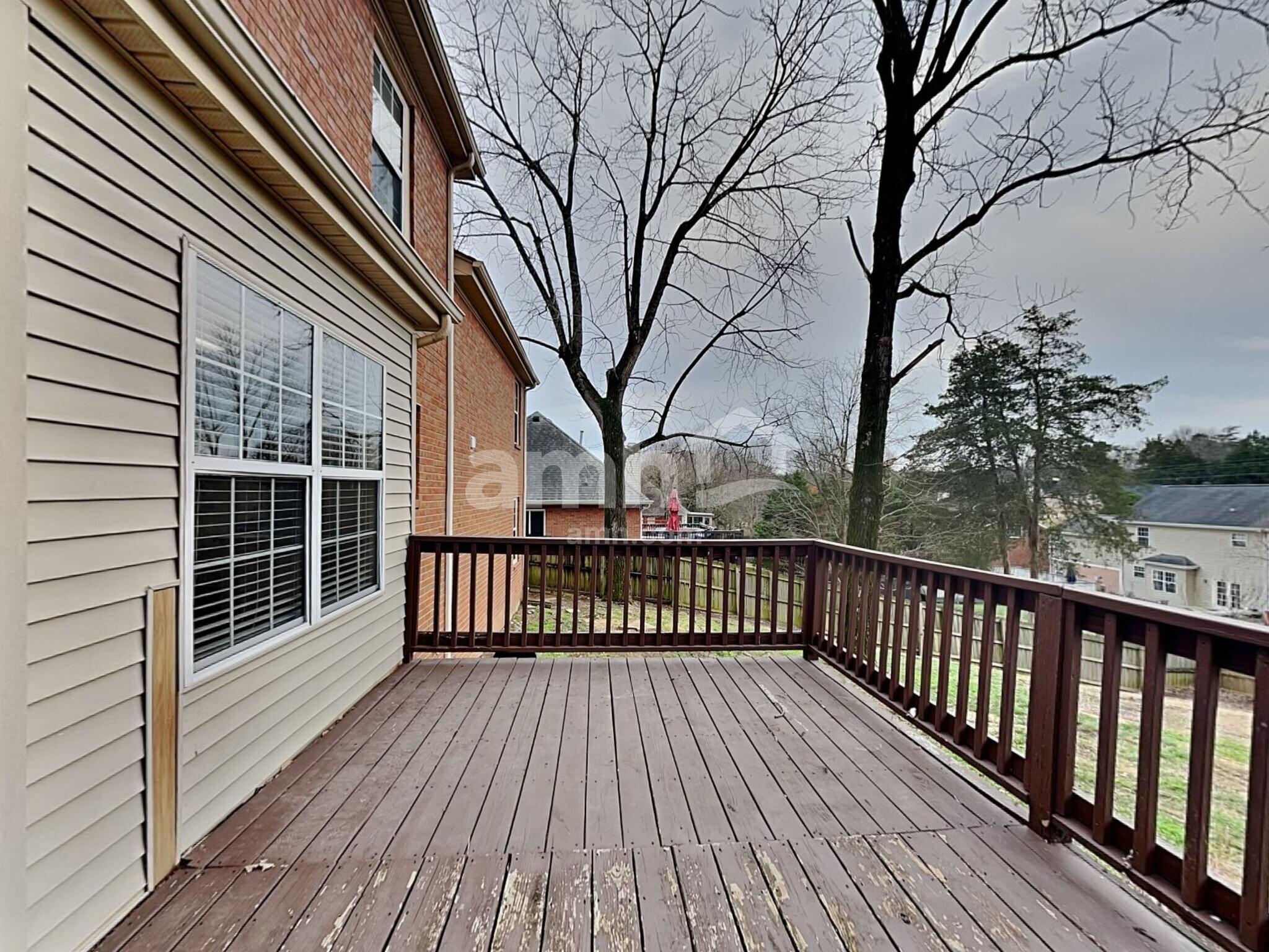 Building Photo - 2002 Woods Run