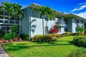 Building Photo - 637 12th Ave S