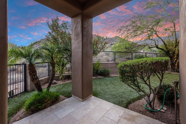 Building Photo - 14598 E Corrine Dr