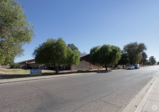 Primary Photo - Kachina Apartments
