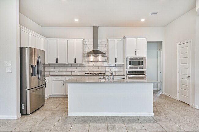 Building Photo - 7019 Terra Dr