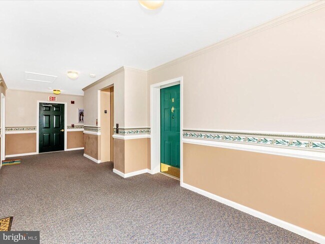 Building Photo - 501 Patton Cir
