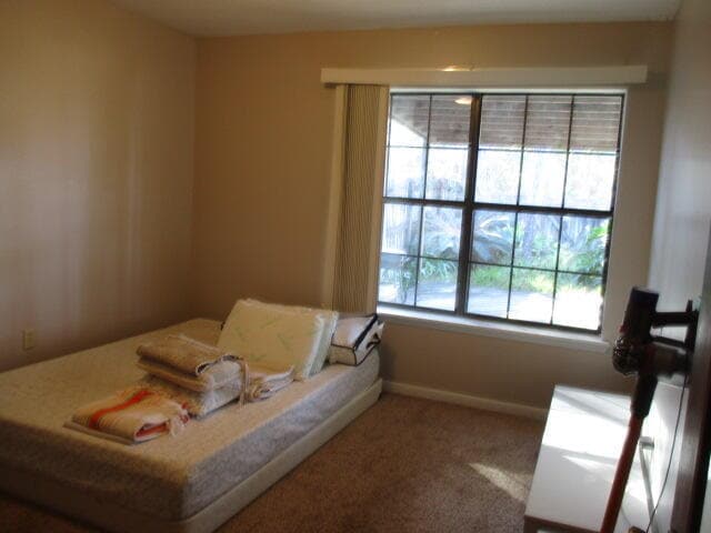 Building Photo - 1008 Pineview Blvd