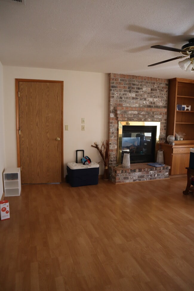 Building Photo - 3012 SE 157th Ave