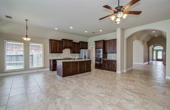 Building Photo - 3814 Trophy Ridge