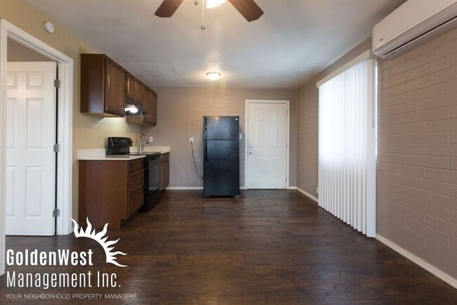 Primary Photo - Beautiful 1Bdm 1Ba Apartment in Phoenix! - MI Special.