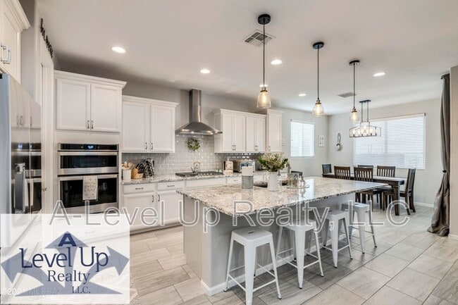 Building Photo - 14097 N Silverleaf Ln