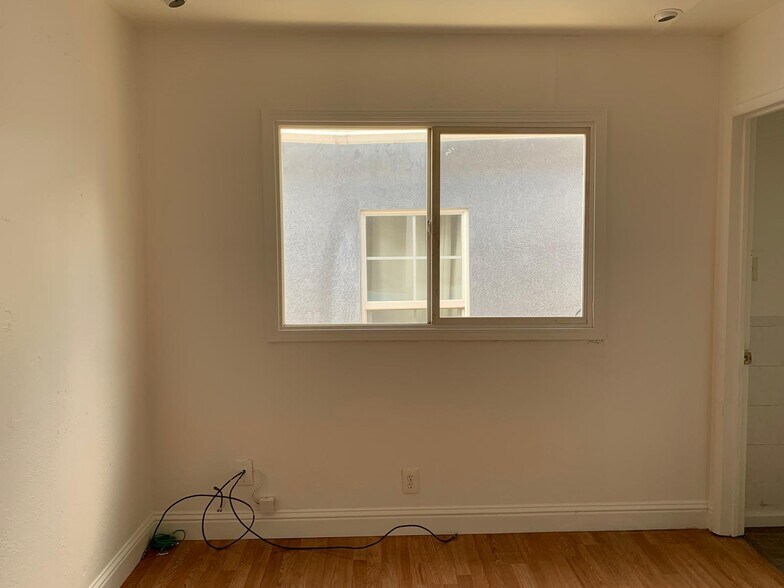 Building Photo - 6620 Brann St