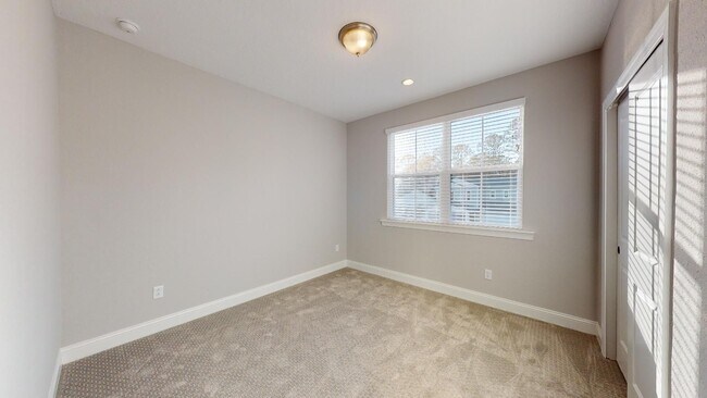 Building Photo - Luxury Toll Brothers Home with $150K+ in Designer Upgrades